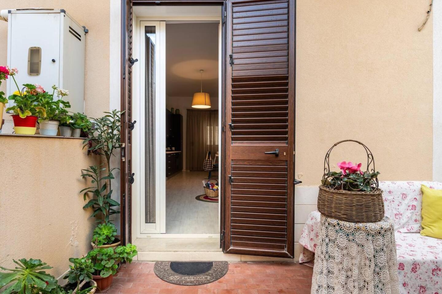 Casa Pinu Apartment San Michele di Ganzaria Ngoại thất bức ảnh