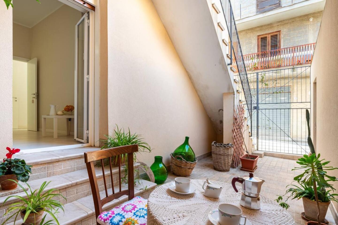 Casa Pinu Apartment San Michele di Ganzaria Ngoại thất bức ảnh